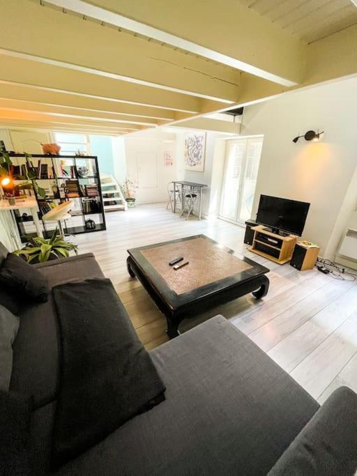 Apartamento Coeur Feydeau Kervegan Le Duplex Hyper Centre Nantes Exterior foto